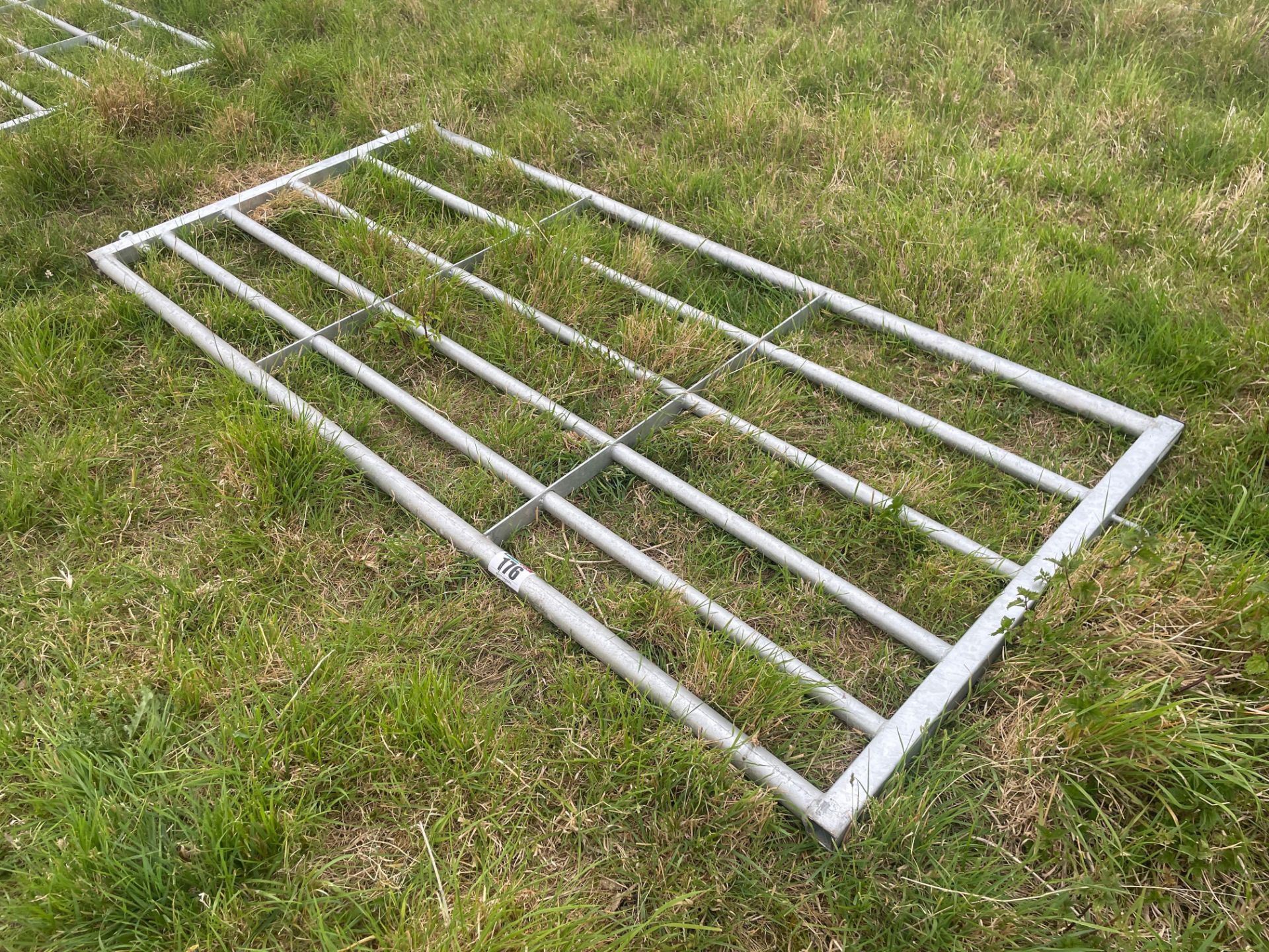 8ft Cattle gate (as new)