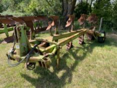 Dowdeswell DP7E 5f reversible plough with skimmers, 12" bodies. Serial No: 871239207