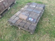 Quantity block paving bricks