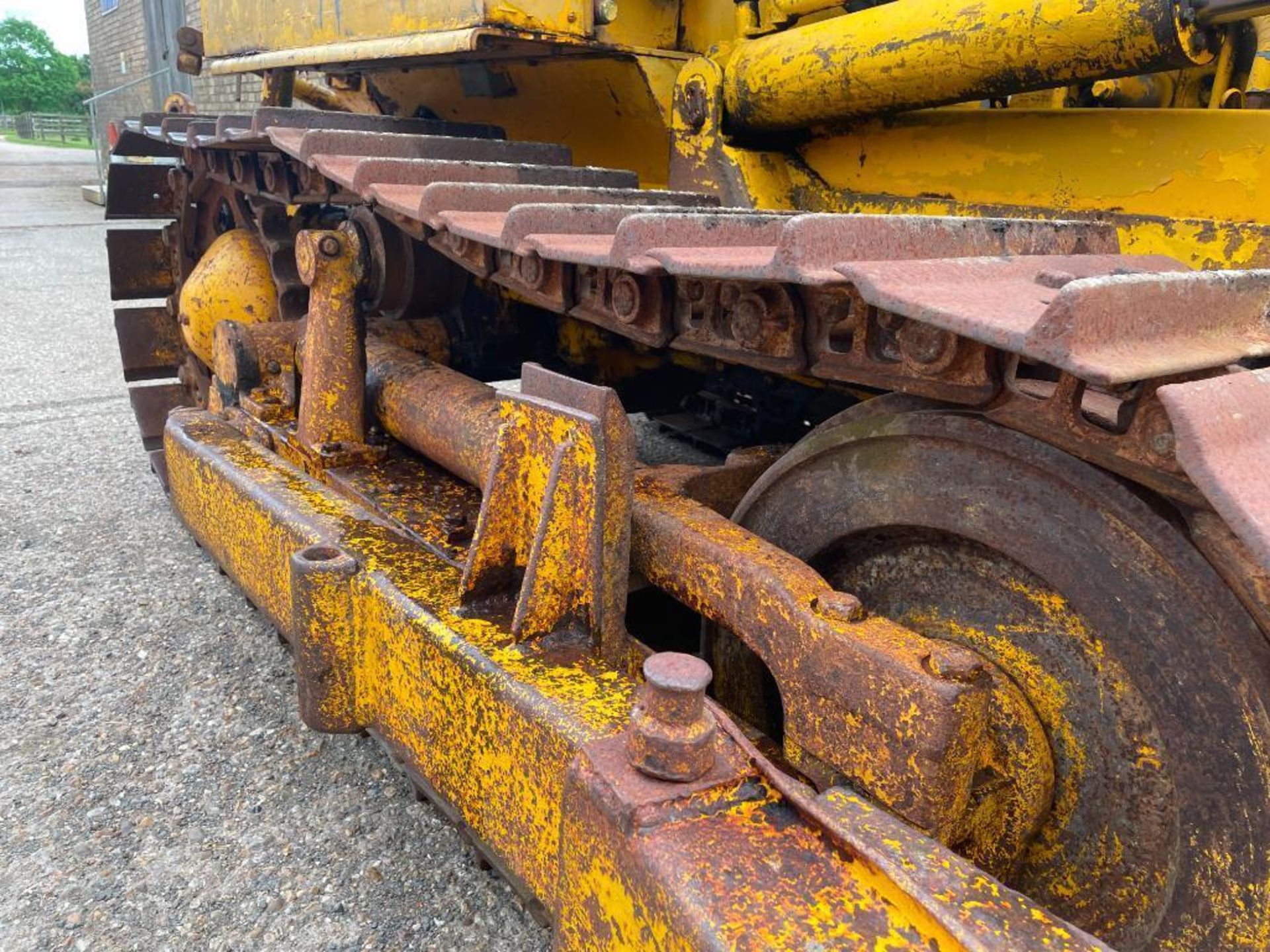 Track Marshall 55 metal tracked diesel crawler with rear linkage, drawbar, cab and front dozer blade - Image 9 of 22