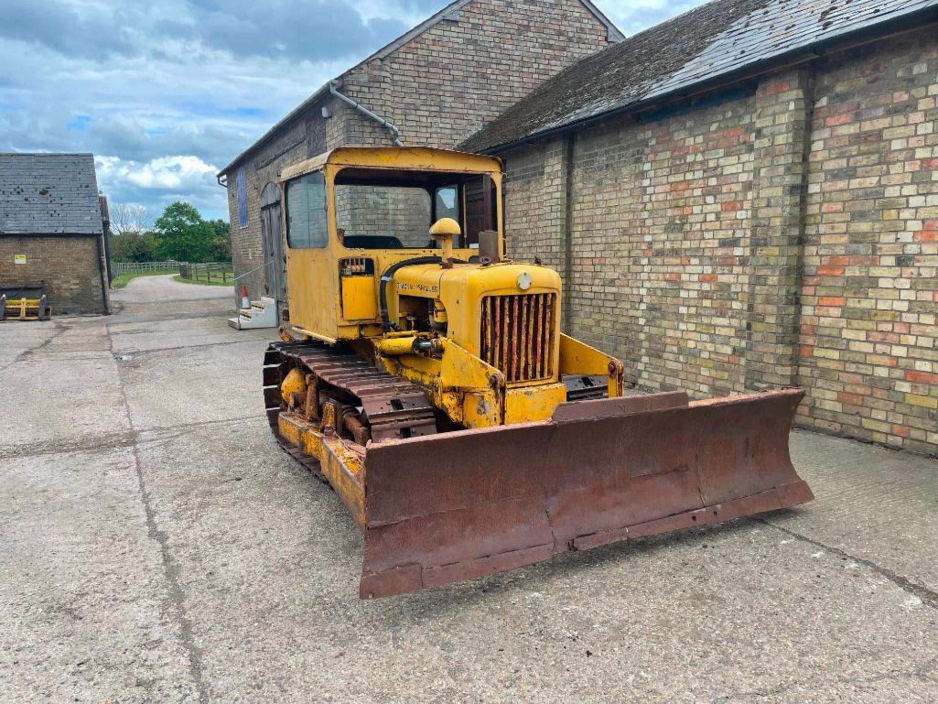 Track Marshall 55 metal tracked diesel crawler with rear linkage, drawbar, cab and front dozer blade - Image 8 of 22