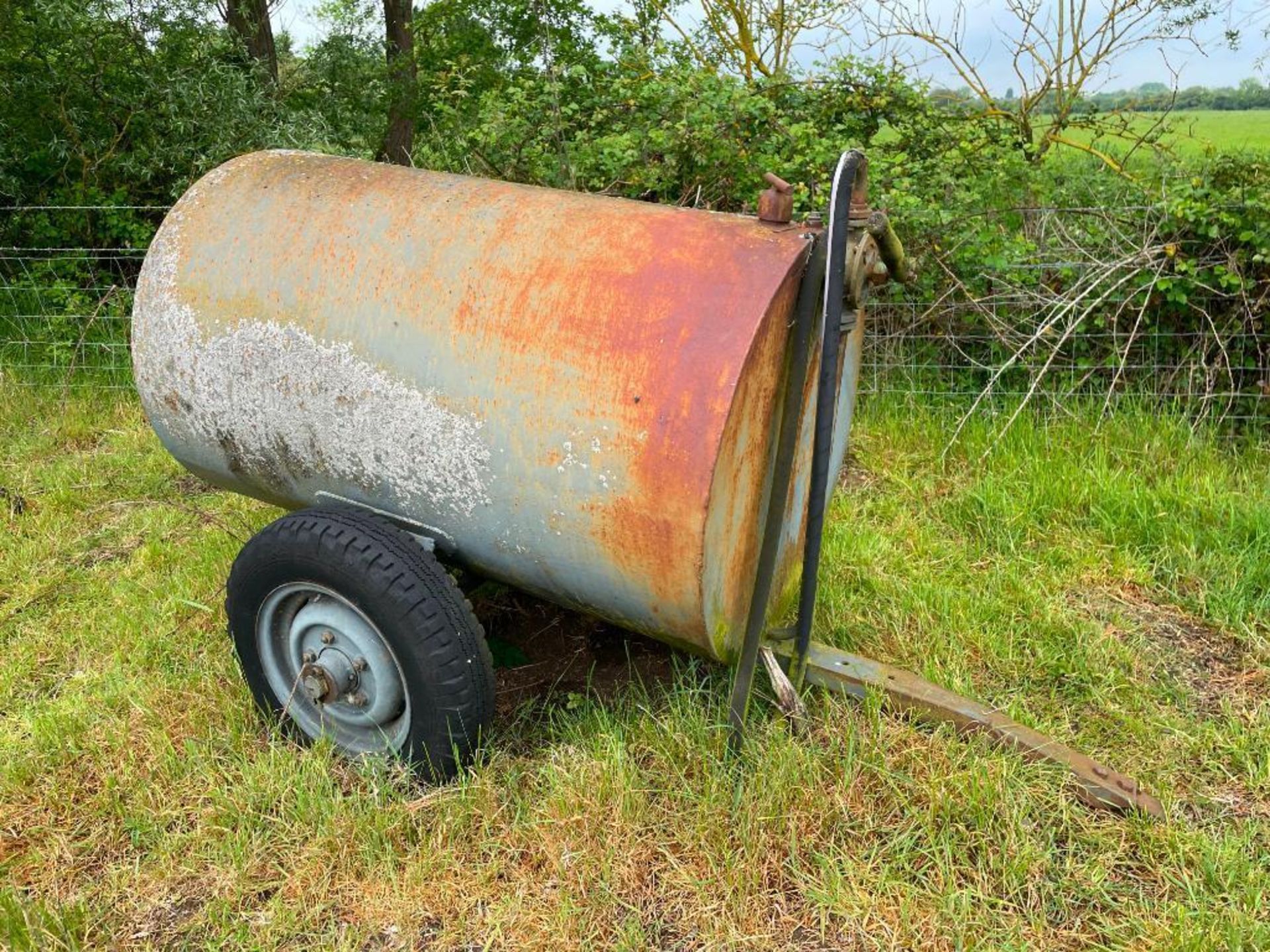 Makers Foundry Ltd trailed fuel bowser - Image 2 of 2