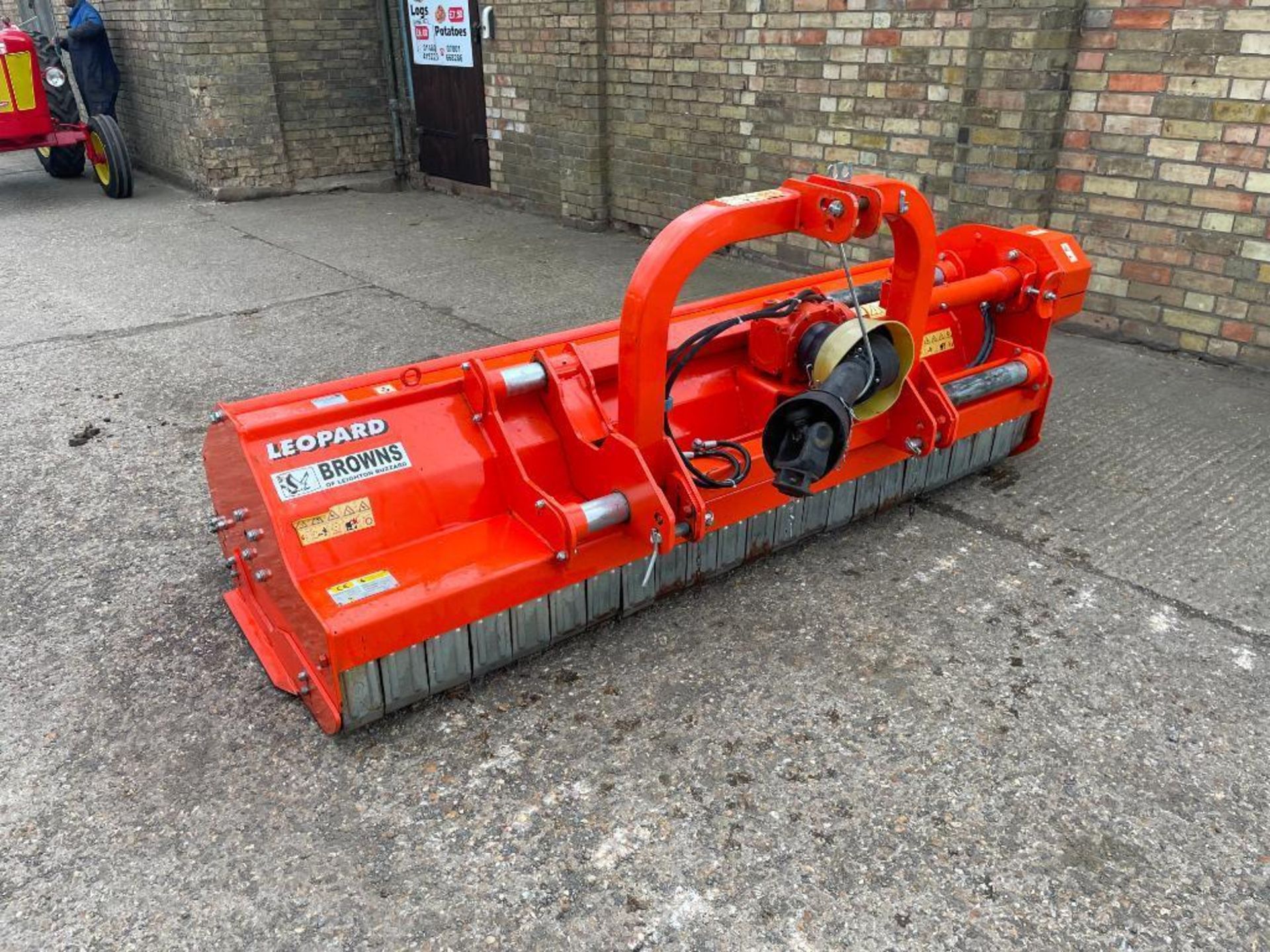 2018 Browns Leopard 230 2.3m flail mower with hydraulic side shift, linkage mounted. Serial No: 1306 - Image 5 of 9