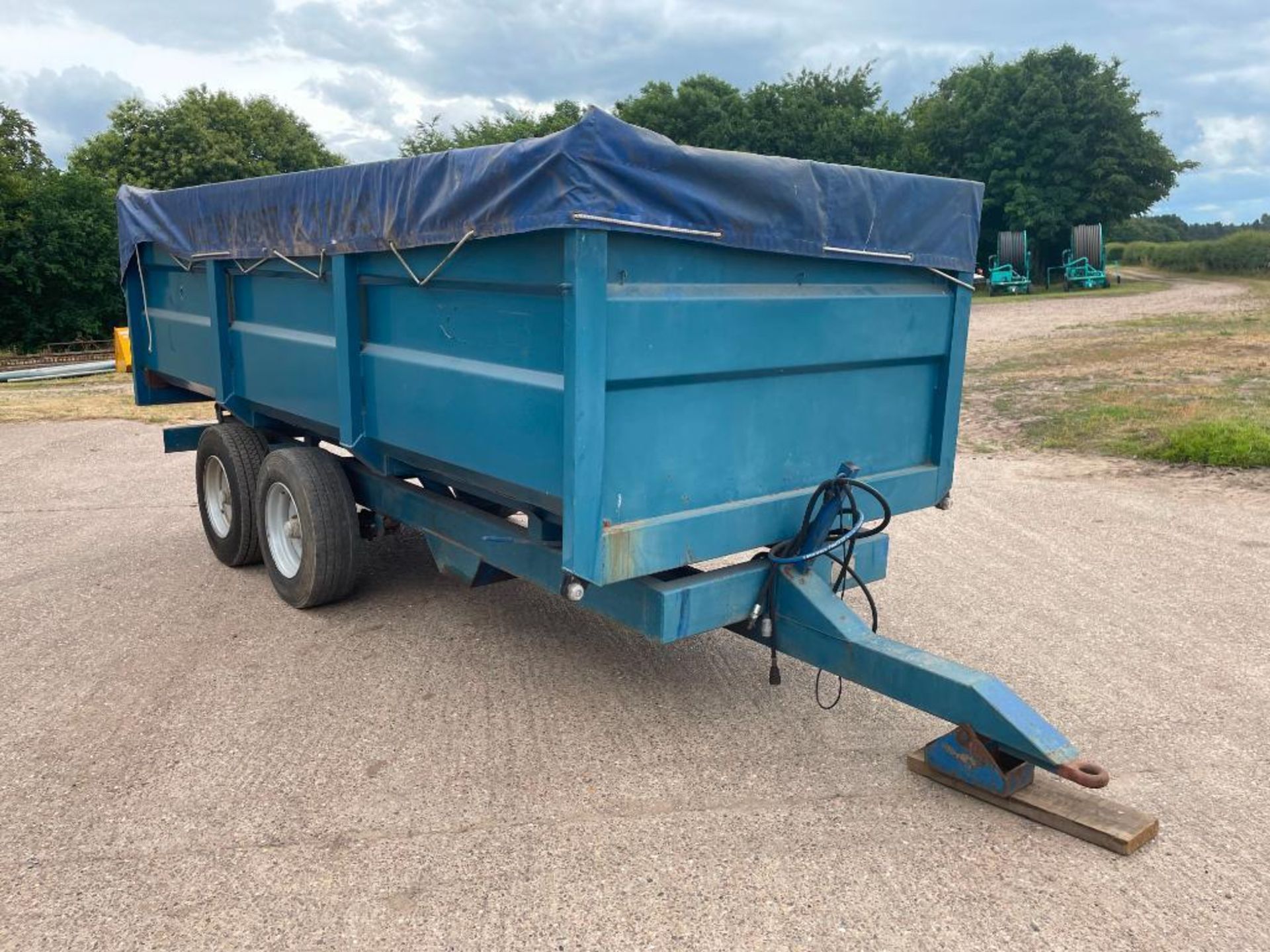 1987 AS Marston FF10L 10t twin axle grain trailer with manual tailgate, grain chute and sheet on 285 - Image 11 of 15