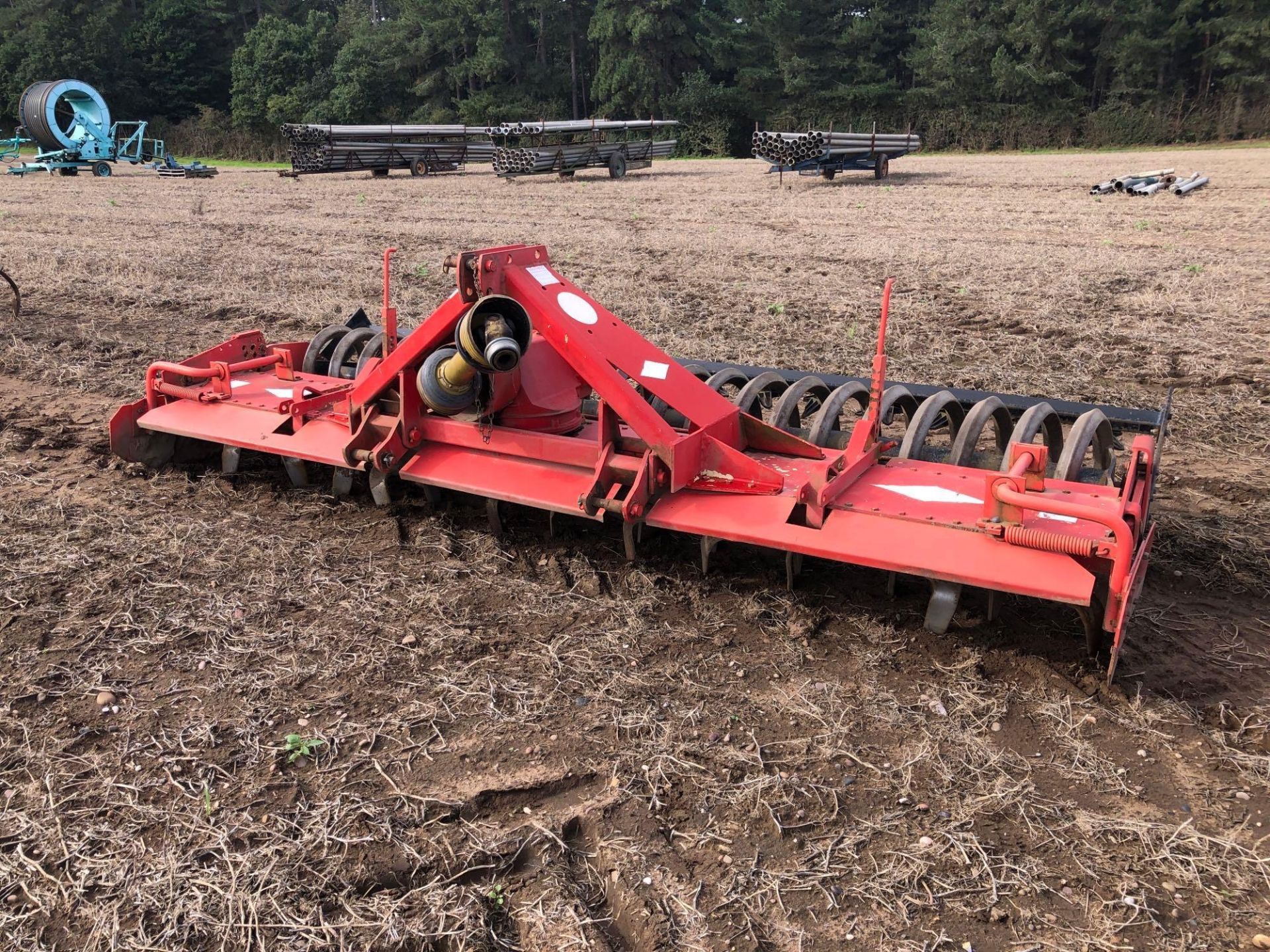 Kuhn 3.5m power harrow with rear spiral roller.  ​​​​​​​Manual in Office.