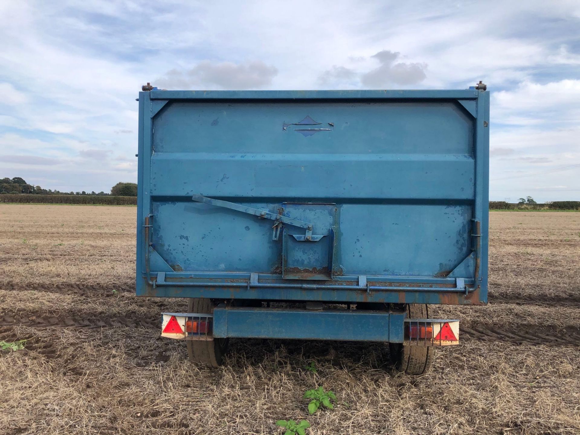 1987 AS Marston FF10L 10t twin axle grain trailer with manual tailgate, grain chute and sheet on 285 - Image 14 of 15