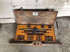 Heavy duty tap and die set