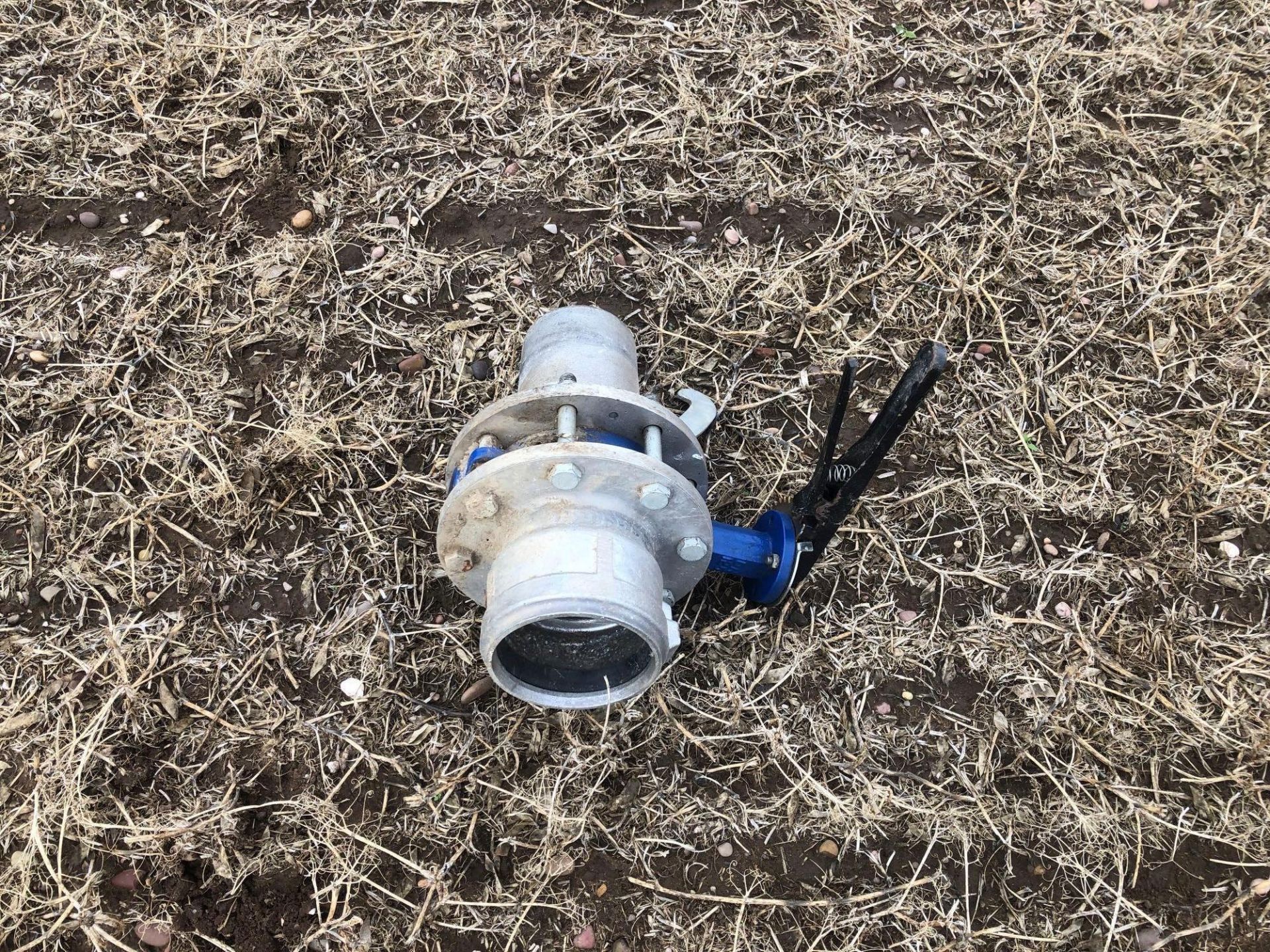 Single Wright Rain irrigation pipe break - Image 2 of 2