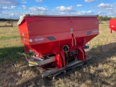 2000 Kuhn MDS1141 twin disc 24m fertiliser spreader with B910 hopper extension and hydraulic control