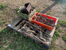 Dual wheel clamps and power harrow tines