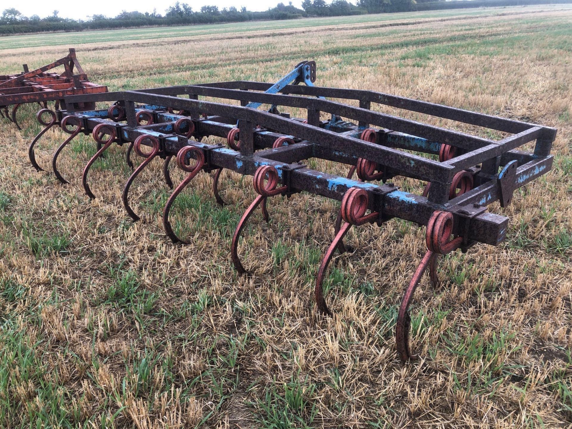 Ransomes C87 4m pigtail tine cultivator with 21 tines, linkage mounted - Image 2 of 2