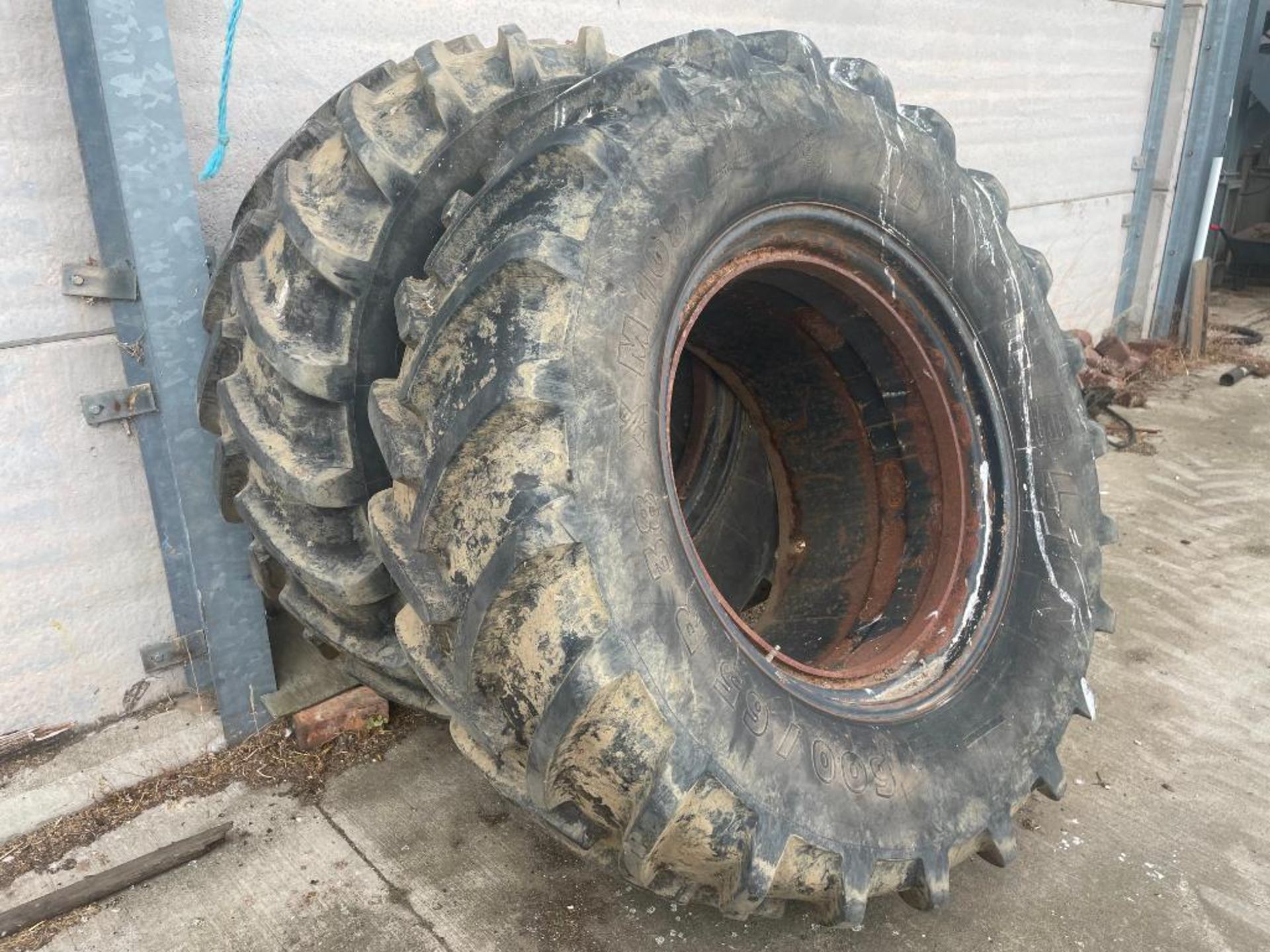 Pair Michelin 600/65R38 Stocks dual wheels and tyres with clamps - Image 2 of 2