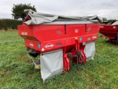 2005 Kuhn MDS 1142 fertiliser spreader with GLB 1400 extension and hopper cover. NB: Control box in