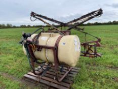 Team Sprayer 12m sprayer, 800l tank with single nozzle lines, linkage mounted