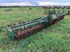 1995 Cousins Front Press, 6m, with leading tines, hydraulic folding. Model No: FM24SC2S604. Serial N