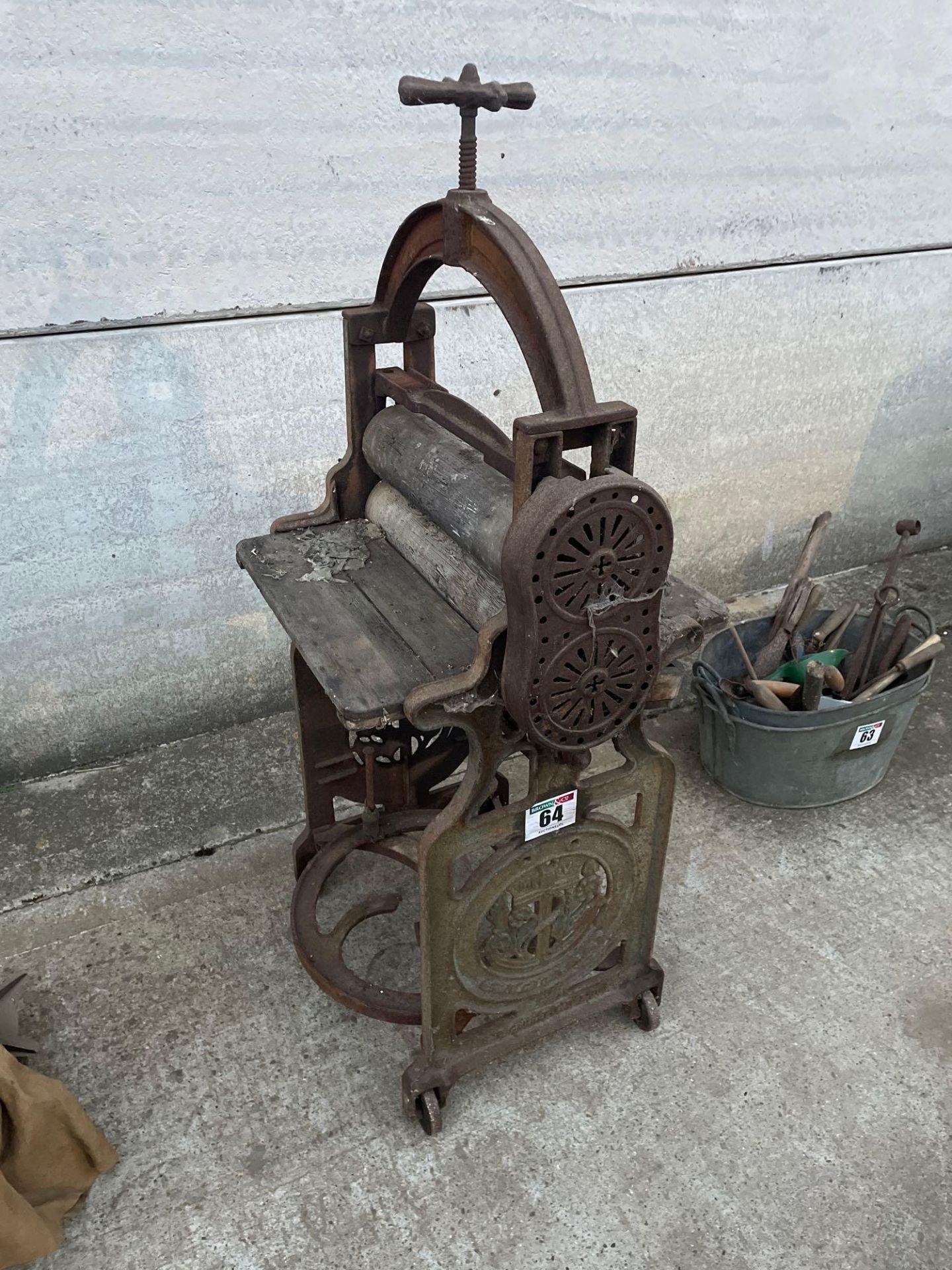 Vintage mangle