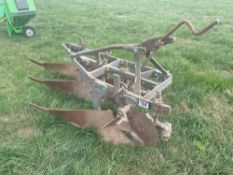 Fordson 3f conventional plough