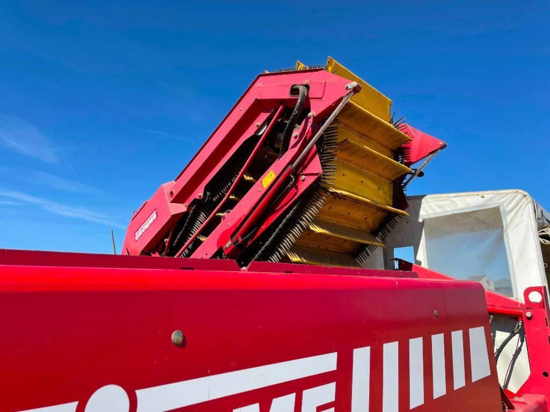 2008 Grimme GT170M twin row potato harvester with 4 man picking table, single MultiSep, Martin Lishm - Image 23 of 27