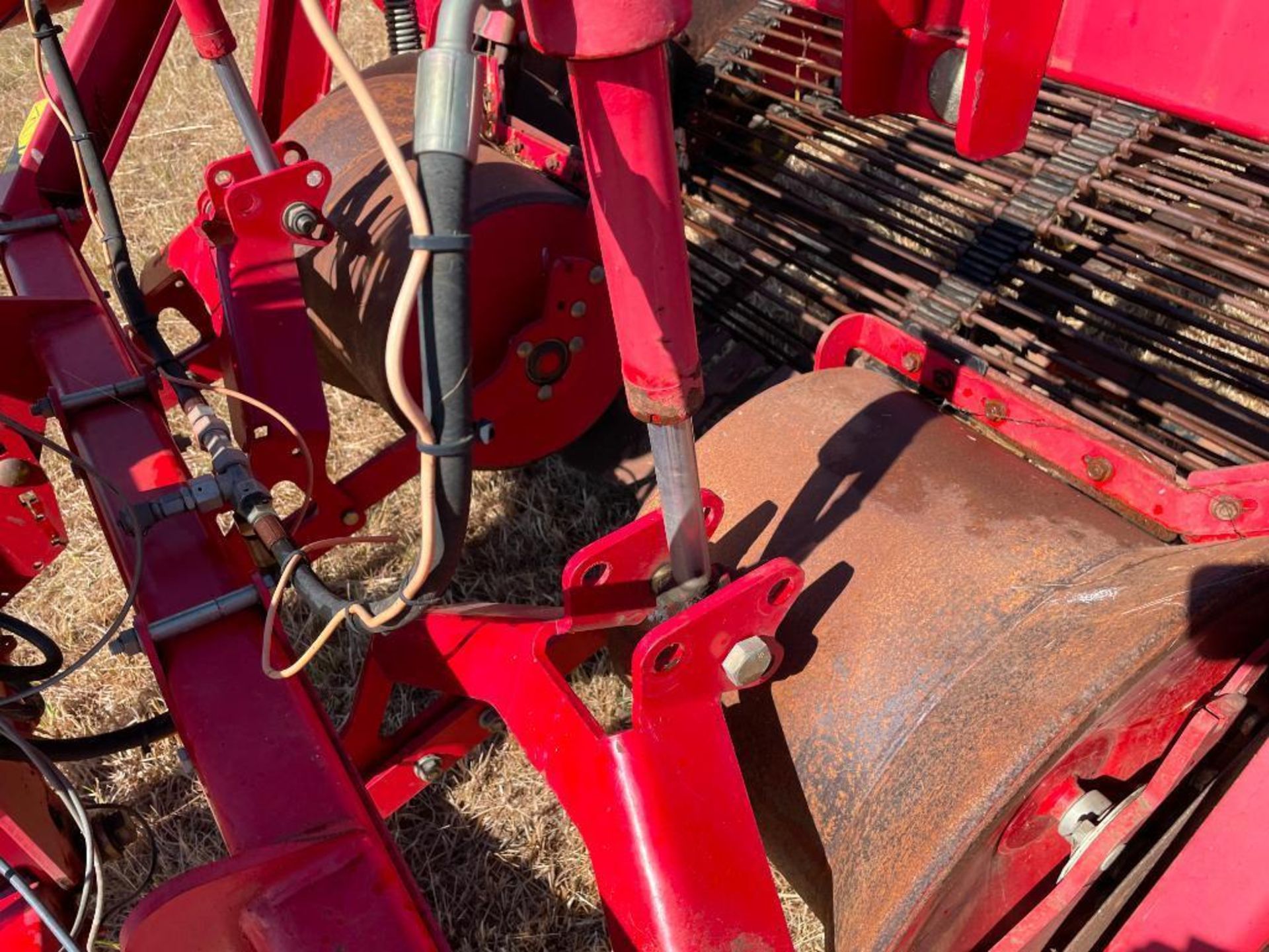 2008 Grimme GT170M twin row potato harvester with 4 man picking table, single MultiSep, Martin Lishm - Image 10 of 27