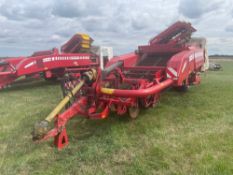 2008 Grimme GT170M twin row potato harvester with wheel drive, 4 man picking table, double MultiSep,