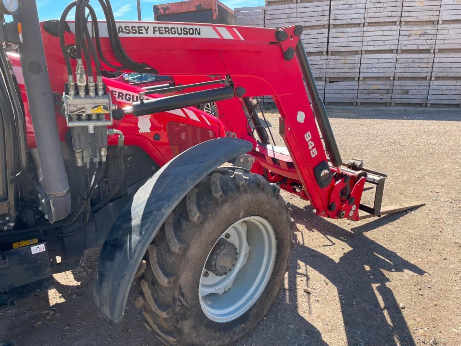 2010 Massey Ferguson 5455 4wd 40kph tractor with Massey Ferguson 945 front loader and pallet tines, - Image 12 of 19