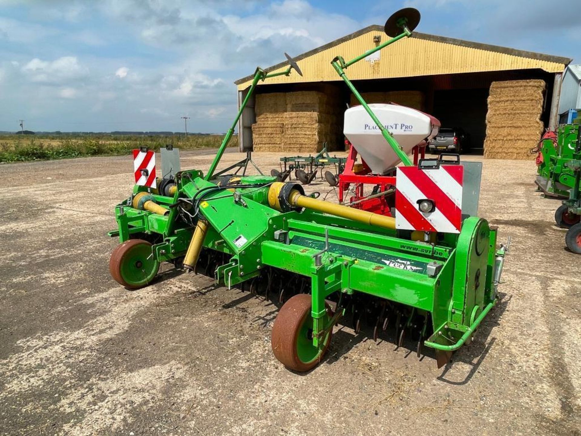 2009 AVR GE-Force 3800 4x90" bed tiller, linkage mounted. Serial No: 0612101GF490. Manual in office. - Image 5 of 11