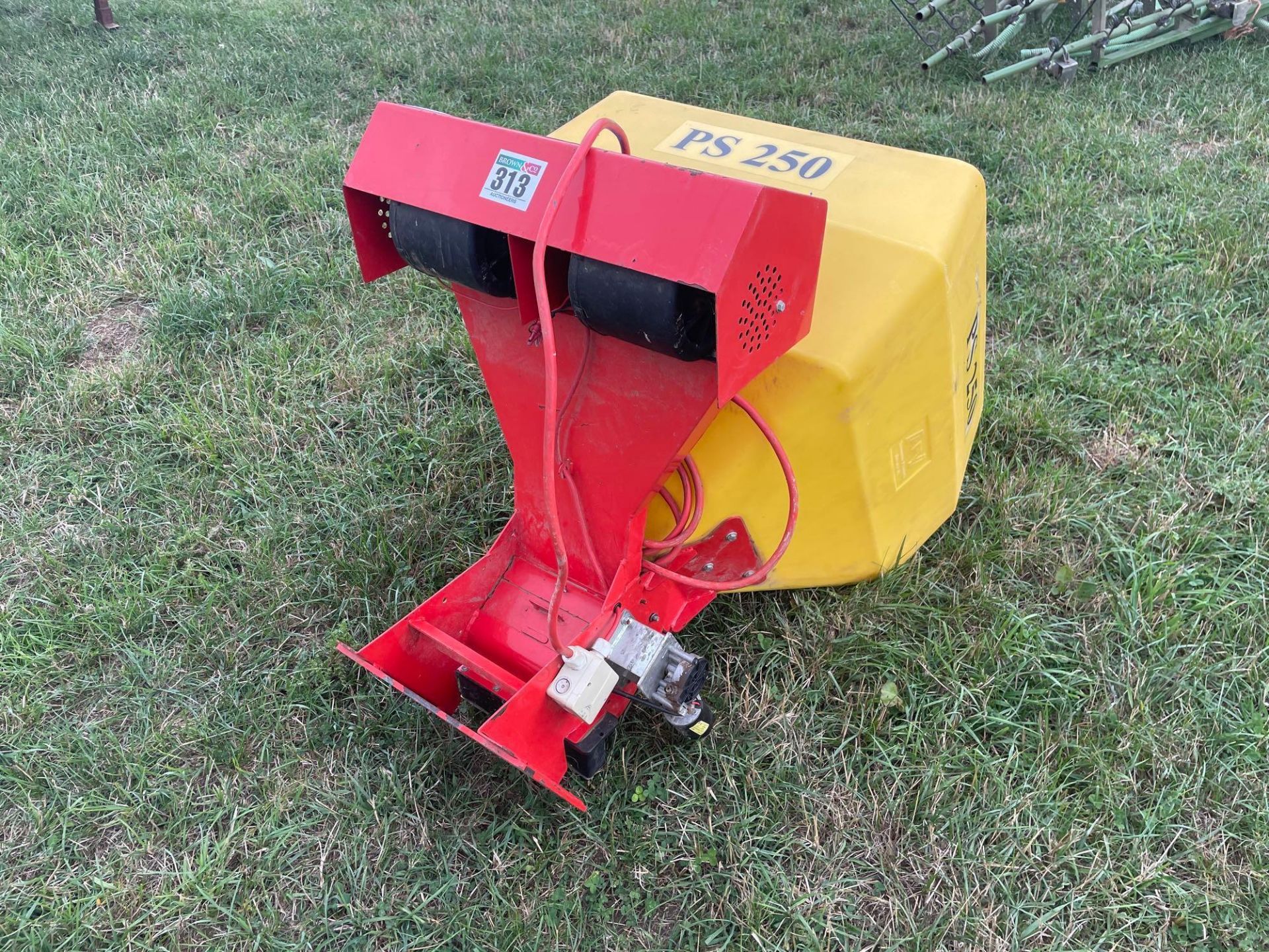 APV PS260 small seed applicator / seed broadcaster with 6m following harrow.  Manual and Control box - Image 2 of 3