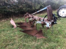 Ransomes TSF-200 4 furrow conventional plough with vari-width hydraulic crosshaft. NO VAT