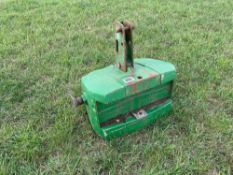John Deere 900kg front weight block suited to fit front linkage