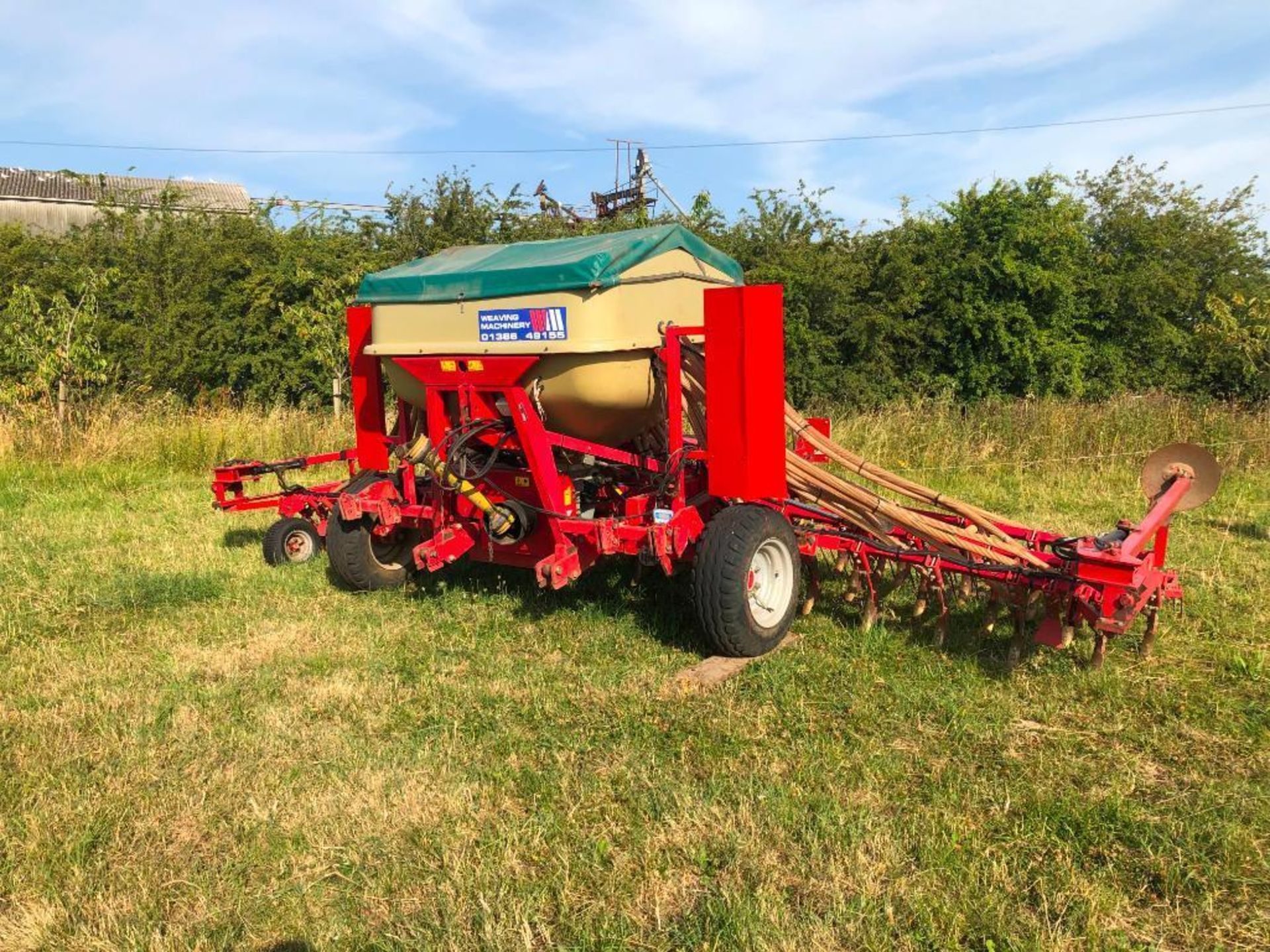 2006 Weaving 6m tine drill complete with bout markers c/w MFDC 100 control box. Approximate 4000 acr - Image 19 of 20