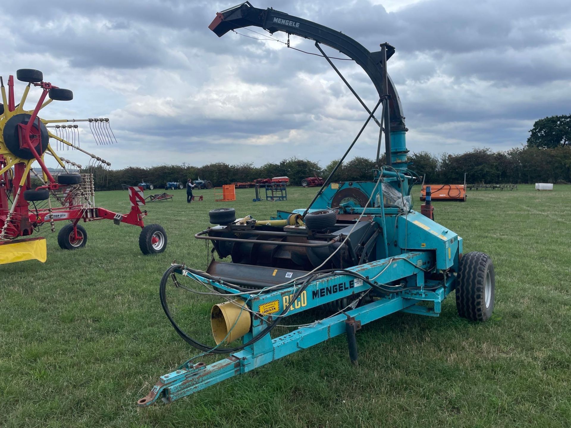 2000 Reco Mengele SH40N trailed forage harvester, 6' pick up bed, rear hitch, PTO driven ​​​​​​​Manu