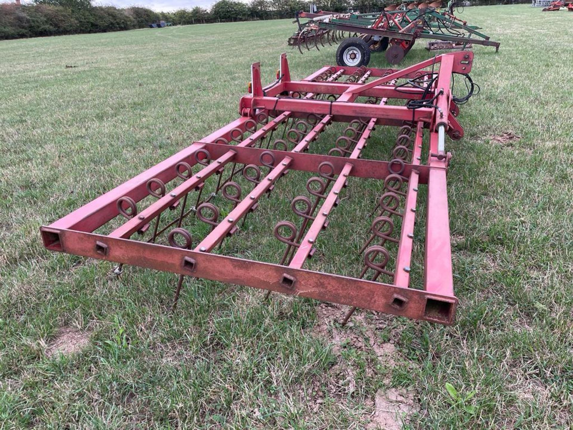 Weaving 6m stubble rake, hydraulic folding.  ​​​​​​​Manual in Office - Image 5 of 7