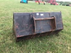 1996 Slewtic 6ft general purpose bucket with Manitou attachments. Serial: 187