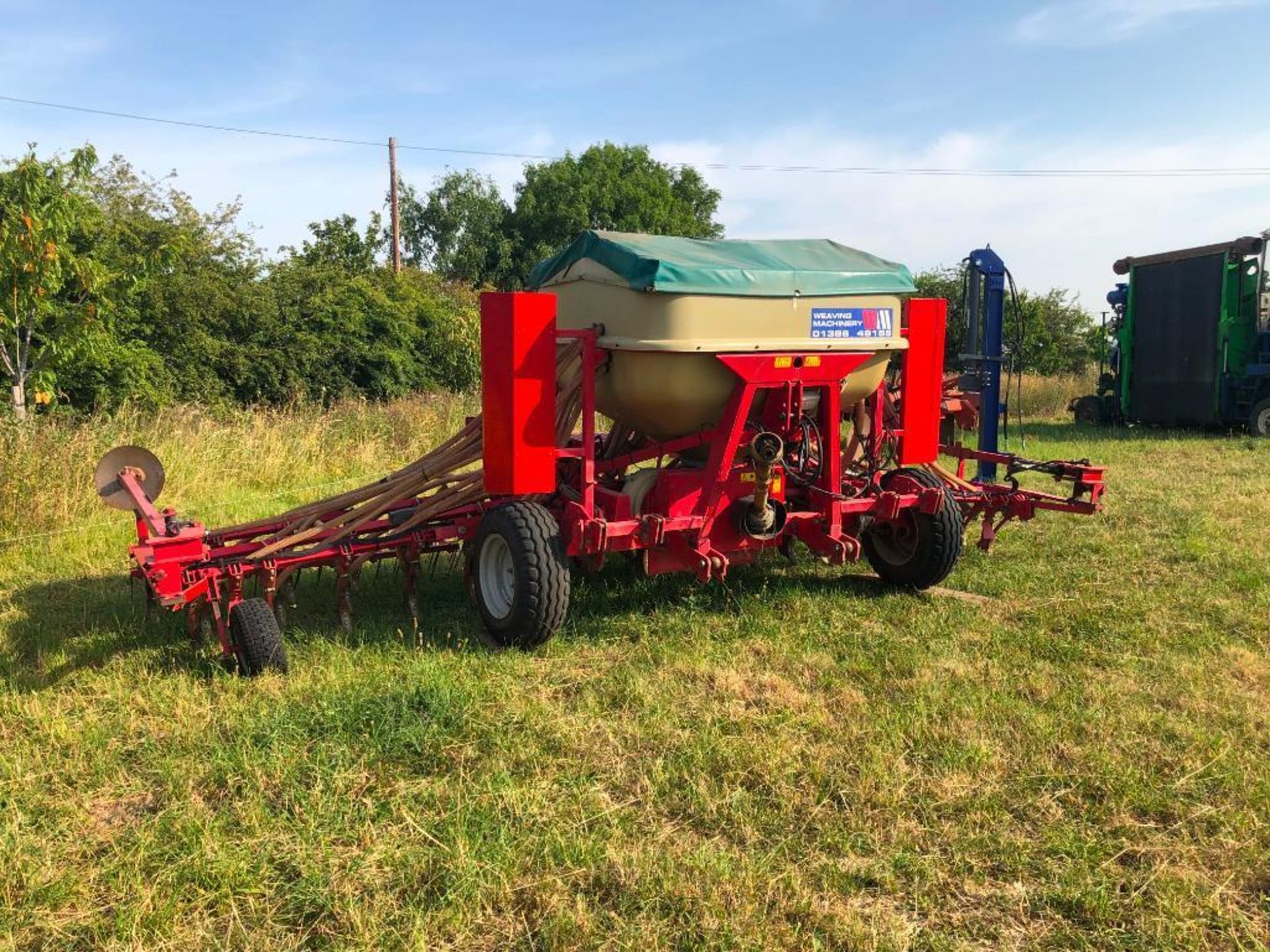 2006 Weaving 6m tine drill complete with bout markers c/w MFDC 100 control box. Approximate 4000 acr - Image 8 of 20