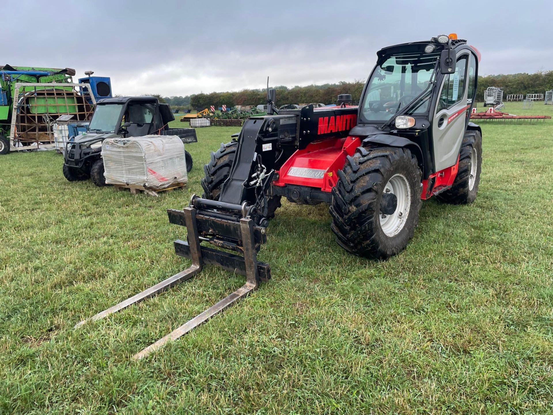 2017 Manitou MLT Elite 737-130 PS+ materials handler with pallet tines, rear pick hitch on Michelin - Image 14 of 16