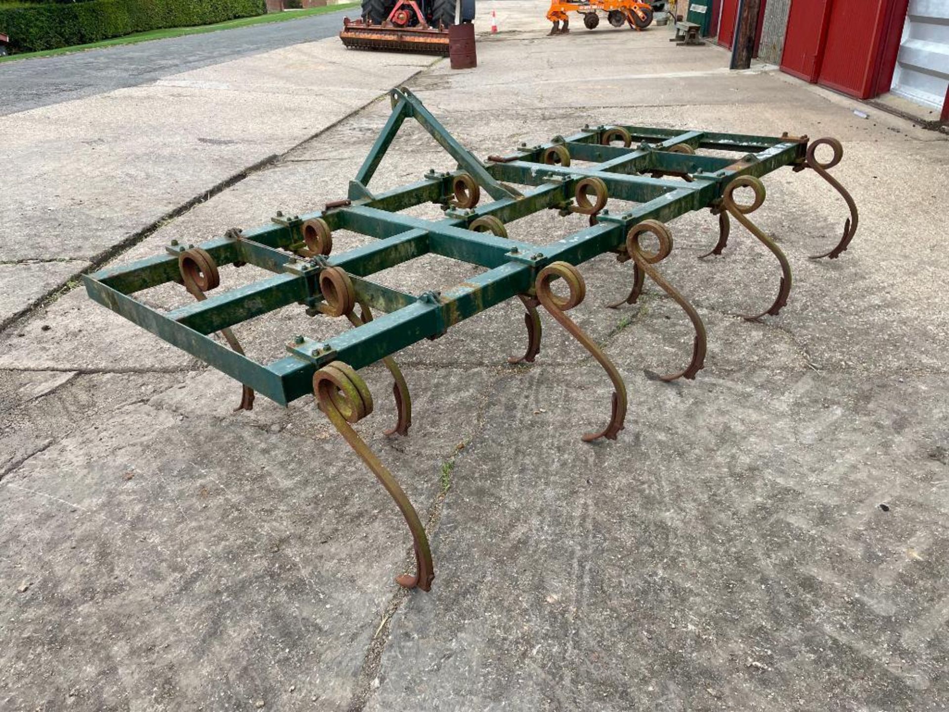 11' 6" Pigtail cultivator, linkage mounted - Image 4 of 5