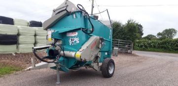 2009 Julian Reco J3000 Trailed Straw/ Silage Bedder