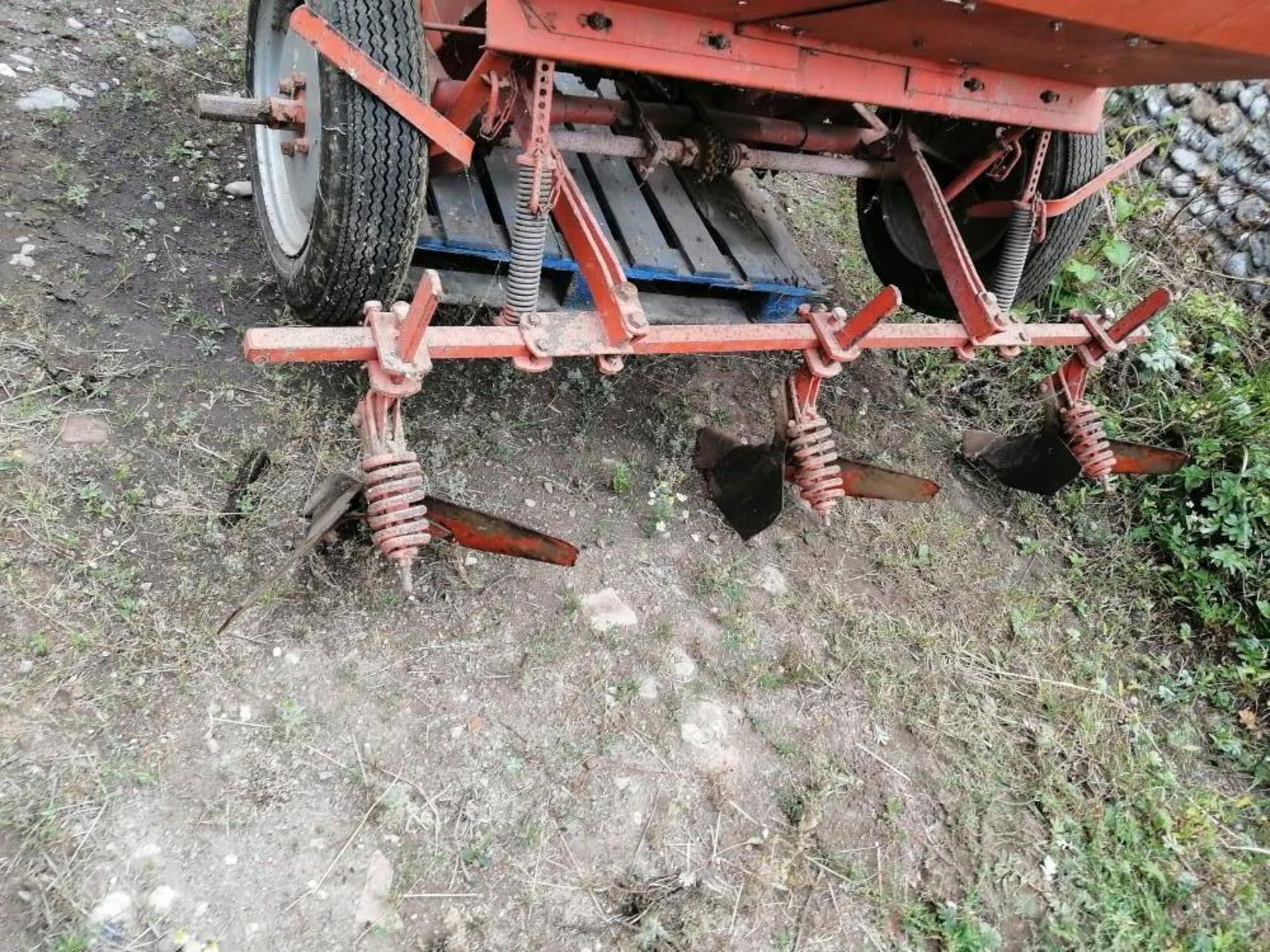 Ransomes Faun 2-Row Potato Planter - Image 5 of 5