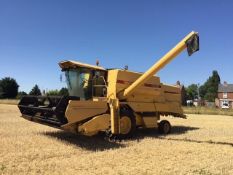 1991 New Holland TX32 w/ 15' Header