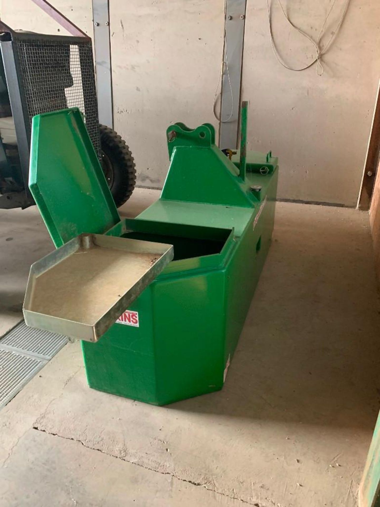 2019 Philip Watkins 1,500kg Weight/Toolbox - Image 2 of 3