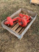 2 No. Twin Quivogne Tinemaster Stub Axles