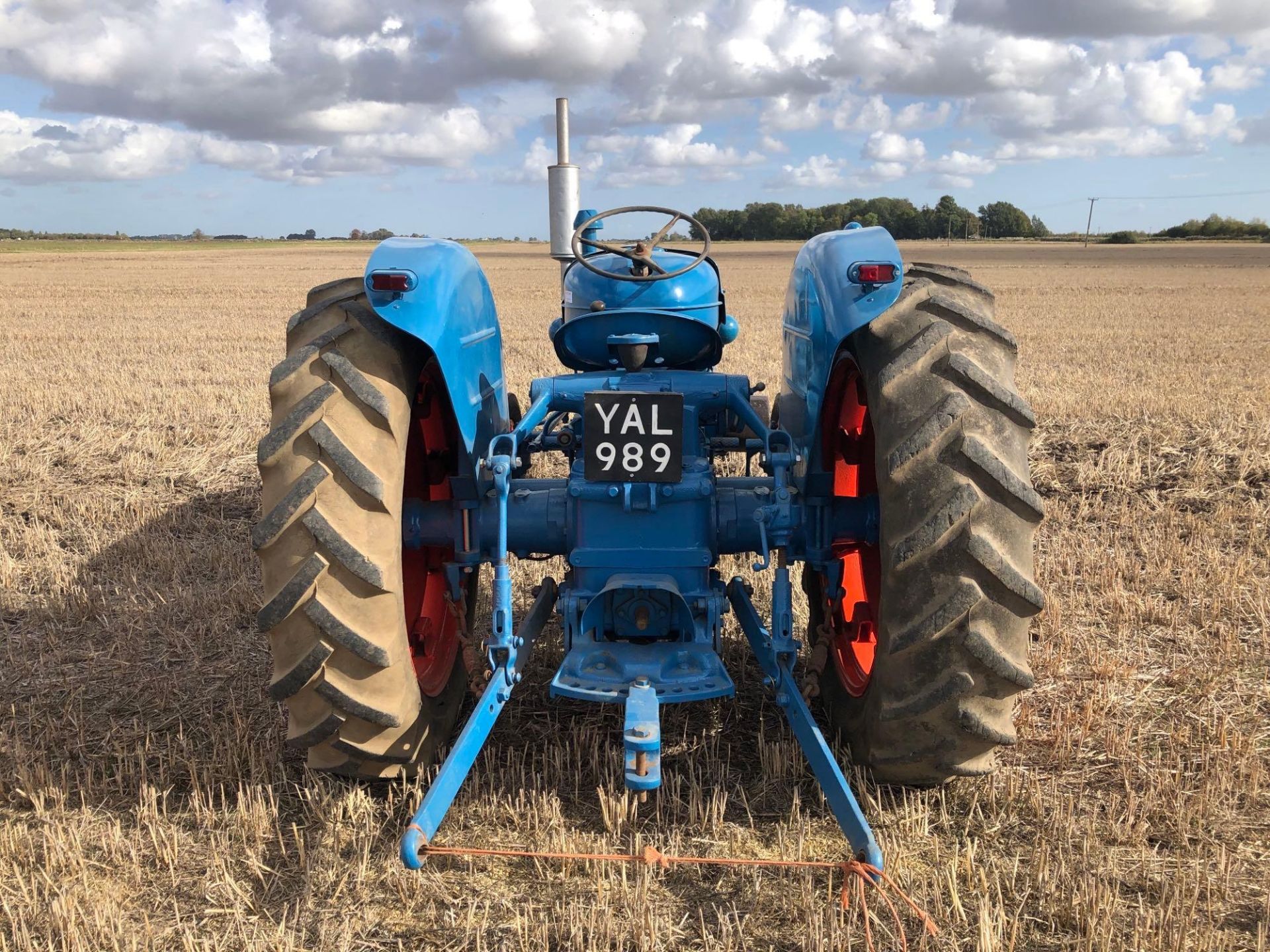 1958 Fordson Major diesel 2wd tractor with side belt pulley, rear linkage and drawbar on 6.00-19 fro - Image 4 of 6