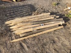 Quantity wooden posts