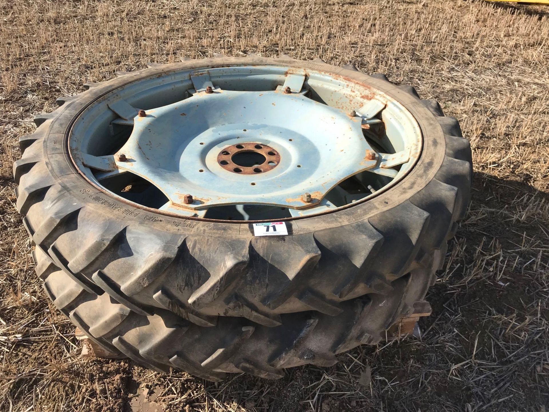 Pair of row crop wheels and 9.5-48 tyres with 8 stud centres