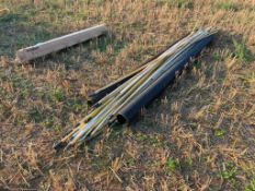 Quantity long drainage rods