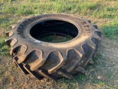 Single BKT 520/85R38 tyre