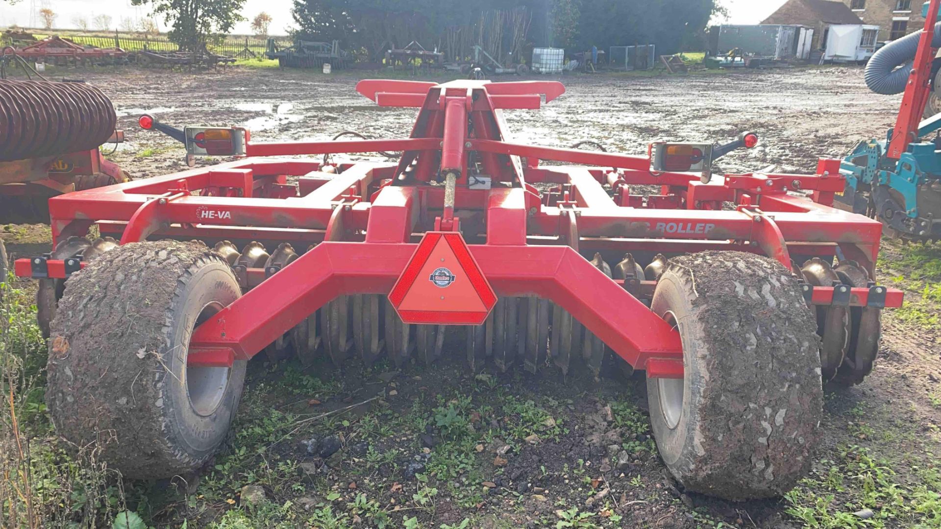 2015 He-Va 4m disc roller, visual and electronic depth control management, on the farm from new. Ser - Image 2 of 8