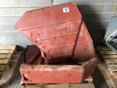 Mud guards to fit Ford 5000 series tractor (in primer)