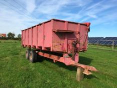 1986 Pettit 12t twin axle trailer, manual rear door, manual grain chute, rollover sheet, on 12.5/80-