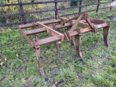 Massey Ferguson 7 tine chisel plough, linkage mounted